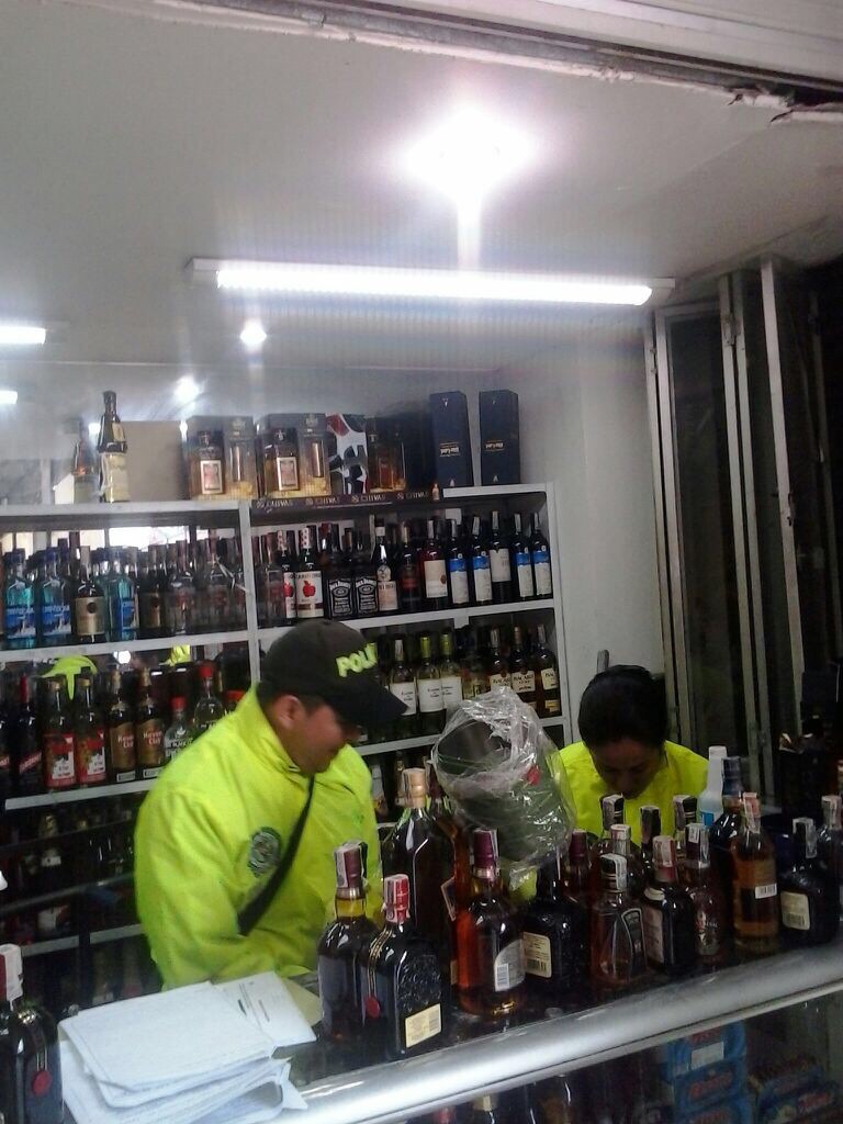 LICOR ADULTERADO 2
