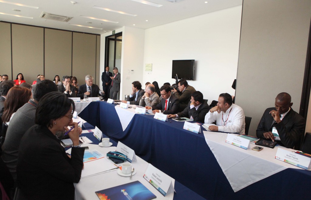 Seminario paz y derechos 1