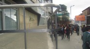 Empleados de diversos edificios fueron evacuados después del susto &nbsp; 3:55 de la tarde,  un intenso temblor causó terror en buena parte del territorio colombiano donde se produjo un sismo [&hellip;]