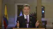 Durante alocución televisada, el Presidente de la República, Juan Manuel Santos Calderón, anunció a los colombianos que ordenó el cese de los bombardeos de los campamentos de las Farc durante [&hellip;]