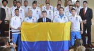 El Presidente Juan Manuel Santos entregó el tricolor nacional a la Selección de Fútbol que participará en la Copa América en Chile desde el próximo 11 de junio. El equipo […]