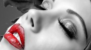 Efecto boca mordida: Dale un toque sensual a tus labios Efecto boca mordida: Dale un toque sensual a tus labios. Son muchas las famosas que se han apuntado a esta [&hellip;]