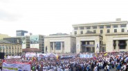 Por lo menos 20 marchas están arribando a la Plaza de Bolívar. Foto Primicia &nbsp; Hoy, en varias  ciudades del país, se movilizarán los pequeños comerciantes para protestar contra los contra [&hellip;]