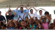 El Gobierno, no solo entrega a las familias en extrema pobreza del país, casas gratis, sino que a través de equipamientos urbanos construye comunidad y calidad de vida para sus [&hellip;]