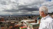 Bogotá, le dio la confianza a Enrique Peñalosa, para reconstruir la capital destruida como consecuencia de las ultimas fatales administraciones. &nbsp; Tras conocer los resultados, el alcalde electo envió varios [&hellip;]