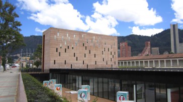 En Bogotá, el Centro de Memoria, Paz y Reconciliación celebrará este 5 de diciembre sus tres años de apertura, será un escenario para la dignificación de la memoria de las [&hellip;]