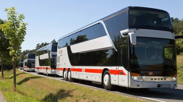 En Colombia, el transporte turístico terrestre se encuentra en un momento muy especial, los autobuses están cada vez más capacitados y prestan servicios de Wifi, pantallas individuales y sillas poltronas […]