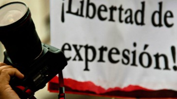 El  periodismo es indagación, no especulación; verificación, no enmascaramiento; confirmación, no prejuicio; veracidad, no falsedad. &nbsp;  Luis Alfonso Mena S.  Especial &nbsp; El periodismo se hace con independencia, con libertad [&hellip;]