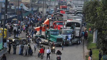 La Cruzada Nacional Camionera protestará  y denunciará   la falta de cumplimiento de parte del Gobierno Nacional de los acuerdos suscritos en las últimas movilizaciones de su sector. &nbsp; Hernán Durango [&hellip;]