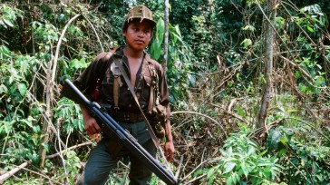 Dentro de sus políticas para el reclutamiento de menores las FARC establecieron los 15 años como edad mínima para ingresar a las filas guerrilleras, incluyendo las milicias bolivarianas en los [&hellip;]