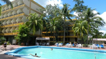 El hotel Camagüey en su aniversario 40.         Texto y fotos Lázaro David Najarro Pujol Camagüey, Cuba. Unos 300 periodistas de todo el país tuvieron la primicia […]