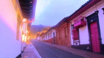 La Candelaria,es el símbolo de Bogotá. El Patrimonio Nacional, lo es también de la humanidad, y el que en cualquier momento futuro sea aceptada como tal por la Unesco y para [&hellip;]