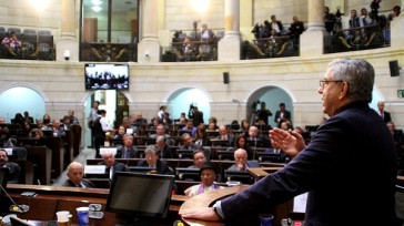 El acto de conmemoración de los 25 años, fue cargado de nostalgia, de un alto valor histórico y por pasajes, se  hizo lectura a varios de sus artículos por parte […]