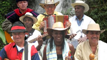 El talento musical le ha llevado a dar vida a un conjunto de músicos campesinos, que le cantan orgullosos al Campo y al Sabor  de los productos que da la […]