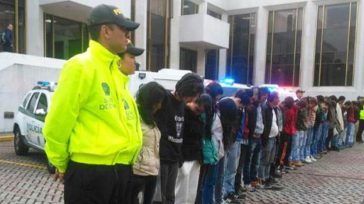 Los capturados fueron dejados a disposición de la Fiscalía General de la Nación por los delitos de homicidio, tentativa de homicidio, tráfico, fabricación y/o porte de estupefacientes; concierto para delinquir […]