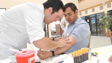 Los médicos pueden diagnosticar la diabetes mediante varios exámenes diferentes. Uno de los más comunes es el análisis de la glucosa sanguínea en ayunas. Para ello, se extrae una muestra [&hellip;]
