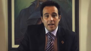 “La gestión de Carlos Alberto Corrales Medina tiene a la institución en la cuerda floja” &nbsp; &nbsp; &nbsp; &nbsp; Andrés Idárraga Franco Las2Orillas &nbsp; Había una vez una Universidad, llamémosla, [&hellip;]