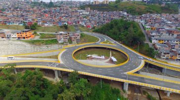 Intersección vial de ‘La Fuente’ en Manizales, obra que mejorará la competitividad del país y beneficiará a 20 mil habitantes de la ciudad.