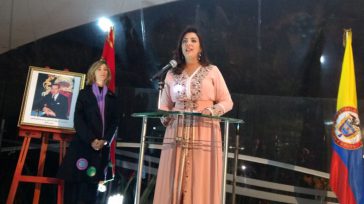 Intervención de la Embajadora de Marruecos en Colombia, Farida Loudaya, durante una recepción diplomática en Bogotá, con ocasión de la celebración del Décimo octavo aniversario del acceso al Trono de Su Majestad […]
