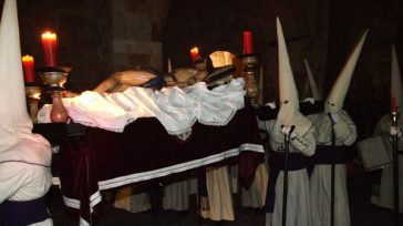 La Semana Santa zamorana está declarada de Interés Turístico Internacional desde el año 1986. Destaca por su sobriedad y disciplina, además de por el valor artístico y la antigüedad de varias […]