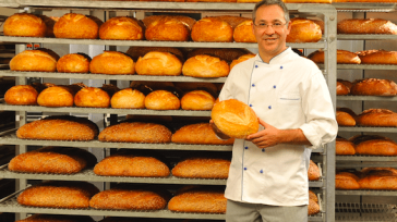 El panadero  francés Didier Rosada, quien tiene la reconocida panadería Uptown Bakers en Washington D.C., Estados Unidos, que provee de pan a la Casa Blanca y organizaciones del Gobierno de […]