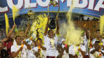 Tolima, celebra por segunda vez ser campeón del fútbol colombiano.     Deportes Tolima ganó este sábado su segunda estrella en el fútbol profesional colombiano al derrotar por los tiros […]