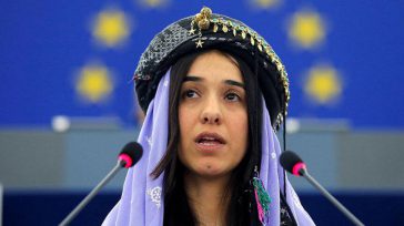 Nadia Murad, la joven iraquí perteneciente a la minoría yazidí que ganó el Premio Nobel de la Paz, escribió una estremecedora autobiografía contando en primera persona el calvario que vivió […]