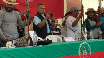 El presidente Duque le incumplió a los indígenas. La silla destinana al Jefe del Estado permaneció vacía y los indígenas procedieron a adelantar su asamblea, donde anunciaron nuevos movimientos de […]