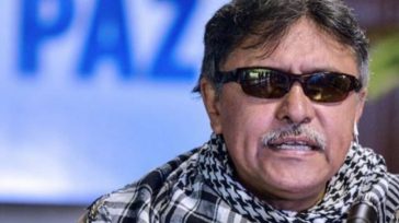 Nuevamente obstaculiza salida de Santrich, según sus seguidores.         La Corte Suprema de Justicia ordenó la inmediata  libertad del ex negociador de las FARC,  Jesús Santrich quien […]