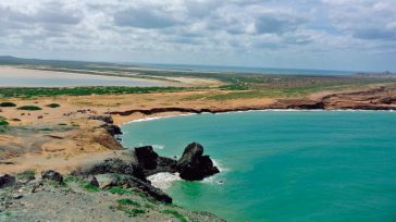 La Guajira: Una rica región que vive en la miseria, como consecuencia de los corruptos. &nbsp; &nbsp; &nbsp; &nbsp; &nbsp; Juan Celedón Gutiérrez La Guajira Primicia Diario &nbsp; &nbsp; Julio [&hellip;]