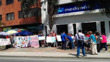 Las protestas son frecuentes en las EPS que prestan un deficiente servicio en materia de salud. &nbsp; &nbsp; &nbsp; &nbsp; El 90% de los usuarios consultados que han sido trasladados de EPS en los últimos meses calificaron de ‘excelente’ [&hellip;]