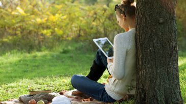 Una semana después, cuando casi todo el sistema de educación superior había migrado, por necesidad, a la virtualidad, el Ministerio de Educación Nacional expidió la directiva 4, del 22 de [&hellip;]