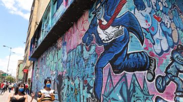 Prostitutas entre el hambre y el coronavirus: ofrecen servicios sexuales con guantes y tapabocas. Cristian Galicia El coronavirus ha tomado desprevenidos a miles de ciudadanos y gobernantes del mundo, quienes paulatinamente [&hellip;]
