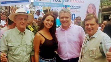 En tiempos de campaña el actual director de la Unidad Nacional para la Gestión del Riesgo de Desastres (Ungrd), José González Angulo, con sus jefes políticos y jefes de los dos [&hellip;]