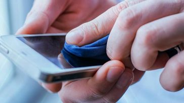 A pesar de que hemos reforzado la limpieza, hay un objeto que utilizamos incontables veces al día y es probable que no sepas cómo limpiarlo ante esta pandemia. &nbsp; &nbsp; [&hellip;]