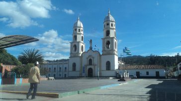 Susacón es un municipio colombiano ubicado en el norte del departamento de Boyacá, donde se denuncia el mal manejo de la repartición de alimentos a la comunidad vulnerable.       […]