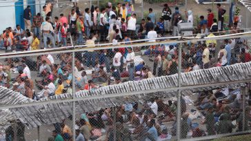 Tres semanas de anunciarlo y después de que dos presos muertos  y 15 más han resultado infectados de coronavirus en una cárcel de Villavicencio, la Ministra de Justicia, Margarita Cabello, [&hellip;]
