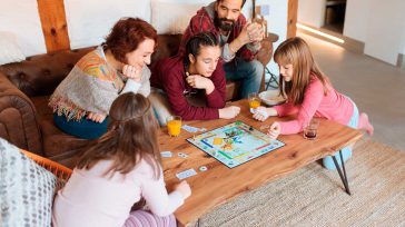 Seremos nuevamente felices con una sola cosa, salir a la calle para encontrarnos con nuestros amigos y familiares, compartir una cena, una cita médica, una copa de vino, salir a [&hellip;]