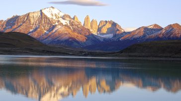 El impacto de la pandemia nos obligará a reducir el ritmo, a negarnos a tomar aviones, a trabajar desde nuestras casas, a entretenernos sólo entre amigos cercanos o familiares, a […]