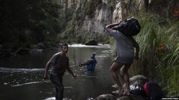 Mientras avanza el coronavirus, las organizaciones criminales siguen sembrando el terror. Ahora la acción delincuencial se trasladó a las torchas de Colombia y Venezuela. Ya se han presentado casos de […]