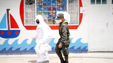 En un esfuerzo conjunto de los funcionarios de la alcaldía de Bogotá, la fuerza pública y la ciudadanía en general se llegó a la meta de un millón de apoyos [&hellip;]