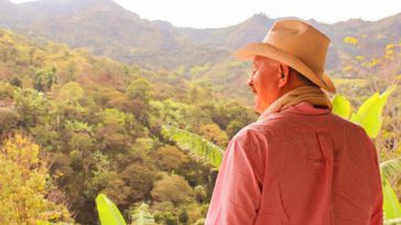 El senador Temístocles Ortega Narváez, mira preocupado el horizonte del Cauca donde la violencia se ha ensañado con esta región de Colombia, como consecuencia del abandono del Estado.             […]