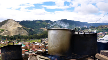 La comunidad de Soacha vigilante y expectante sobre la situación que se complica cada momento.Foto. Diario de Cundinamarca.       Javier Sánchez L. Soacha   Colombia entera se encuentra […]