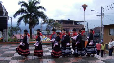 Los  espectadores no solo disfrutarán de esta  galería interactiva, sino también, vivirán múltiples experiencias transmitidas en vivo de expresiones artísticas y folclóricas. &nbsp; &nbsp; &nbsp; Desde cualquier parte del mundo, [&hellip;]