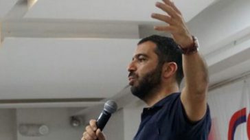 PRESIDENTE DEL CONGRESO &nbsp; Arturo Char Chaljub, nació en Barranquilla es un político de 53 años de edad, congresista de Colombia desde 2006. Cantante, fue presidente del equipo de fútbol [&hellip;]