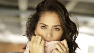 elfantasmaprimicia@gmail.comLA MODELO ENTREVISTADORA ¿Qué pasaría si Valentina Ospina, la modelo y estudiante de Comunicación social, se presenta con su larga cabellera castaña, ojos color miel, labios carnosos y cuerpazo esbelto [&hellip;]