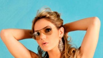 elfantasmaprimicia@gmail.com Katherin Escobar Su nombre completo es Alcira Katherin Escobar Páez, pero a esta despampanante actriz pereirana le dicen Katherin. Ha trabajado en series como «Un ángel llamado Azul» y [&hellip;]