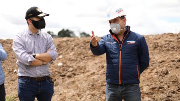 Directamente inspecciona cada una de las obras. Supervisa el cumplimiento de las mismas y es exigente en la calidad.        Javier Sánchez L.  Es el único funcionario que […]