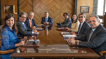 Junta directiva Banco de la República.  &nbsp; &nbsp; Orbedatos Agencia de Noticias La Junta Directiva del Banco de la República por unanimidad redujo su tasa de interés en un cuarto [&hellip;]