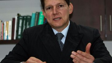 Wilson Ruiz Orejuela, es el candidato de la Corte Suprema de Justicia al cargo de Procurador General de la Nación.        La Sala Plena de la Corte Suprema […]